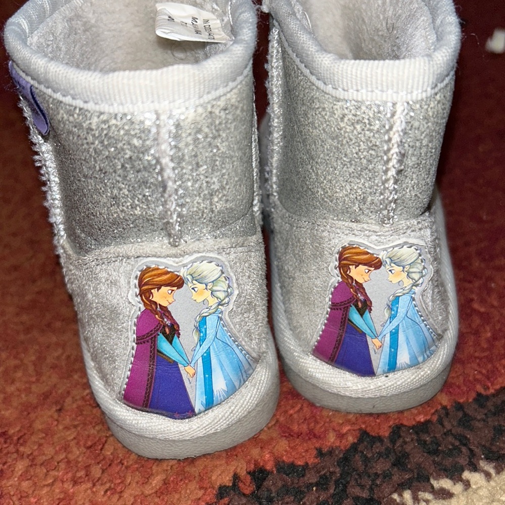 Frozen boots - size 11